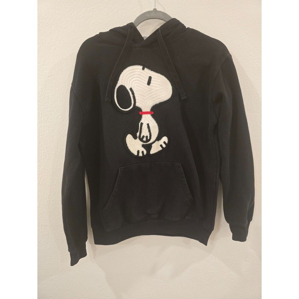 peanuts snoopy embroidered hoodie black size m